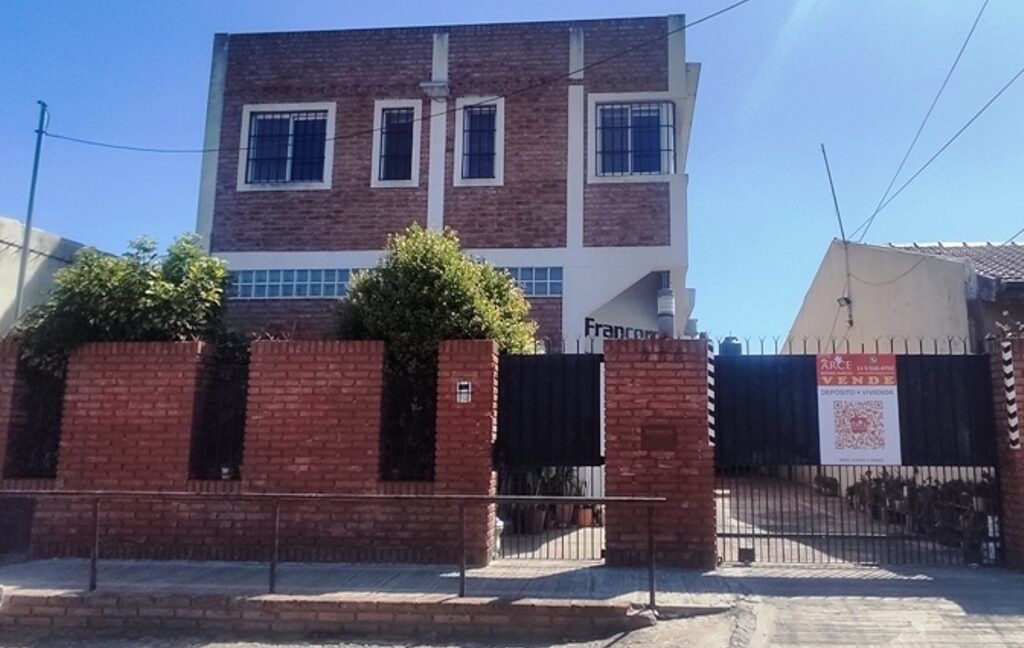 LaMadrid884_01a