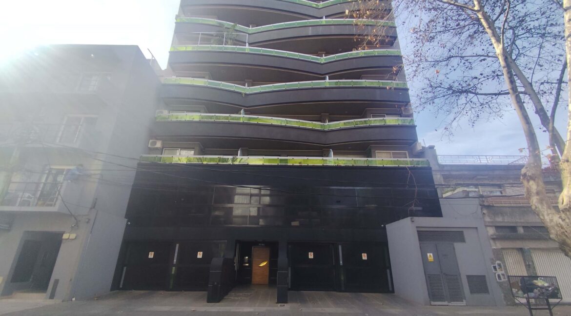 BenitoLynch_2665_01a