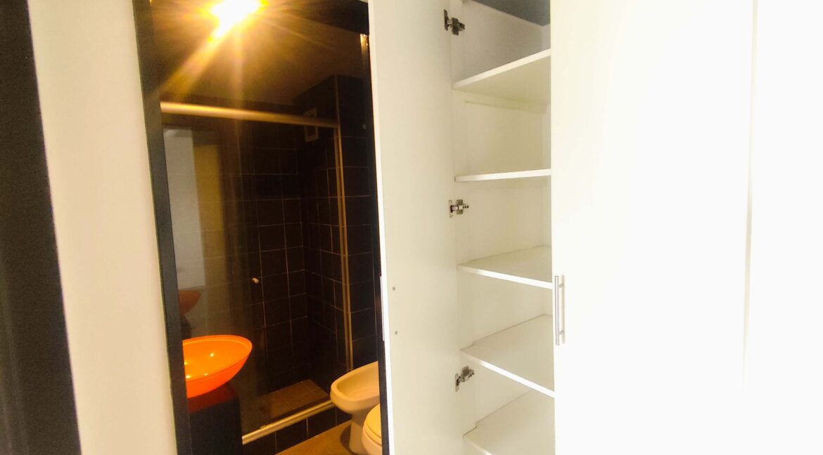 BenitoLynch_2665_09d